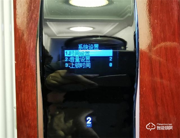 用了指紋鎖，才知道出門多便捷！希箭C1智能門鎖測評