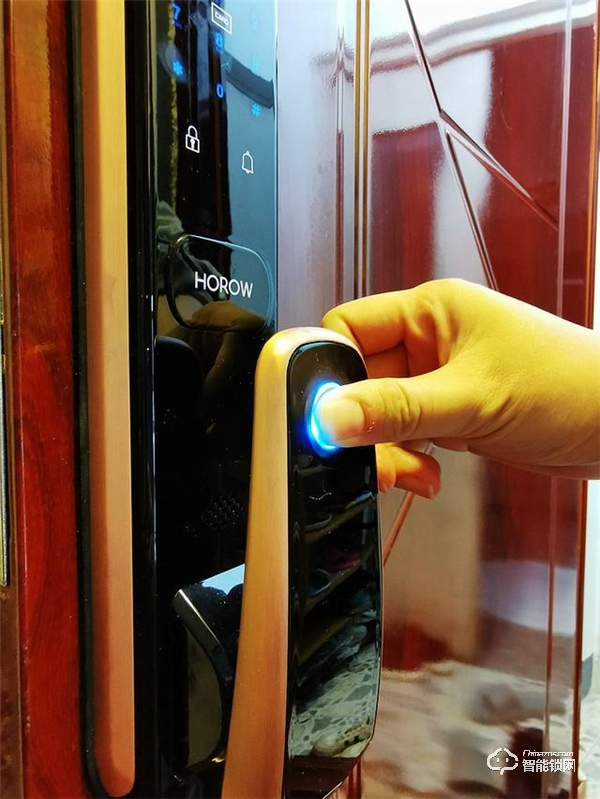 用了指紋鎖，才知道出門多便捷！希箭C1智能門鎖測評