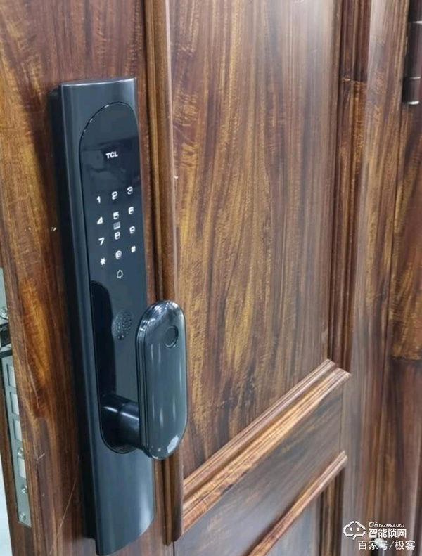 TCL不只生產(chǎn)電視空調(diào),還有智能鎖!K6P智能鎖體驗(yàn) TCL不只生產(chǎn)電視空調(diào),還有智能鎖!K6P智能鎖體驗(yàn)