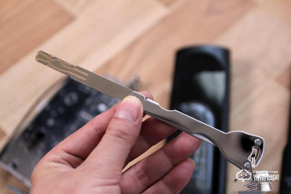 自動上鎖加持，TCL物聯網智能鎖K6P體驗