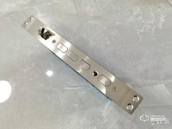 拒絕花里胡哨，德施曼小嘀Q3H智能指紋鎖體驗(yàn)