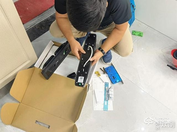 拒絕花里胡哨，德施曼小嘀Q3H智能指紋鎖體驗(yàn)