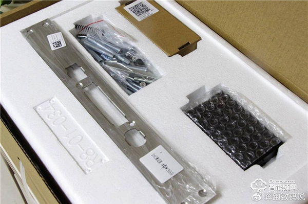 3D人臉識別開門，給家全方位守護：德施曼R8人臉智能鎖體驗