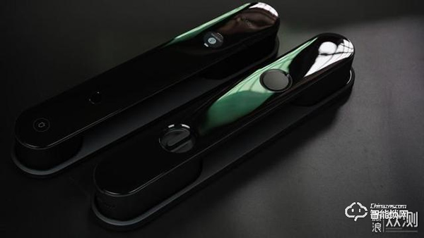 綠米全自動(dòng)智能推拉鎖D100評(píng)測(cè)：自動(dòng)鎖門的鎖