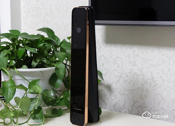 安全等級高，支持人臉識別、假鎖報警，德施曼R8智能鎖評測