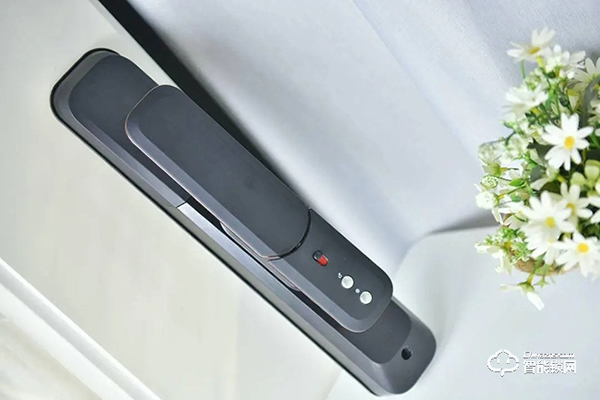 安全等級高，支持人臉識別、假鎖報警，德施曼R8智能鎖評測