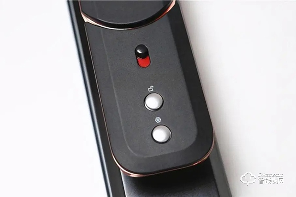 安全等級高，支持人臉識別、假鎖報警，德施曼R8智能鎖評測