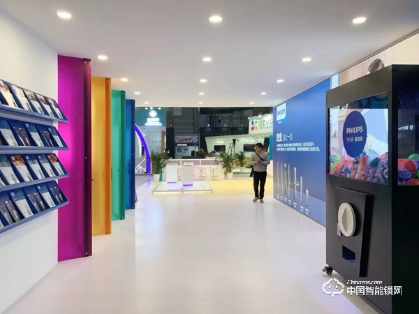 飛利浦智能鎖驚艷亮相2019AWE，用科技暢享美好生活！