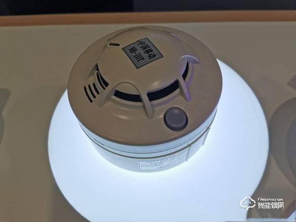 智能門鎖、智慧停車……探訪中移物聯網 看黑科技如何助推萬物互聯