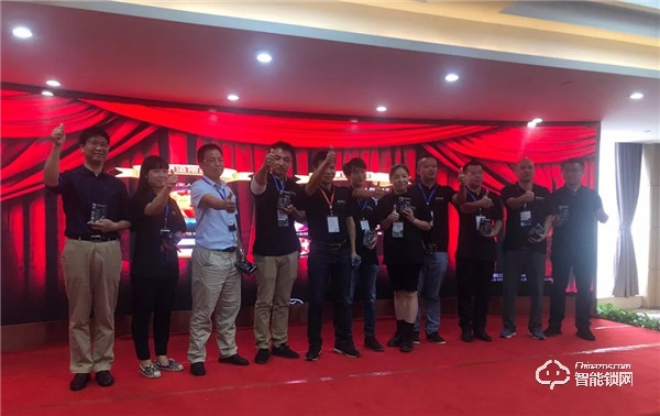 30多家主流媒體競相報道，超人新品發布會長沙站這一次贏得漂亮