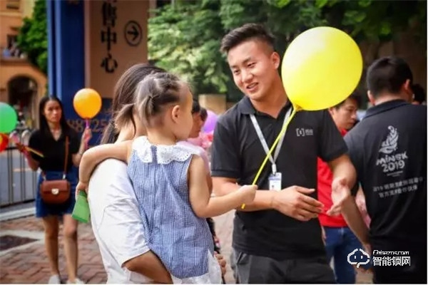 心安“鎖”得 | 楊格智能鎖走進社區 ，引發換鎖熱潮