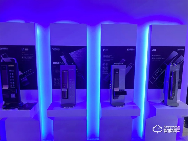 第11屆永康門博會火熱收官|羅漫斯再創佳績,燃爆全場! 第11屆永康門博會火熱收官|羅漫斯再創佳績,燃爆全場!