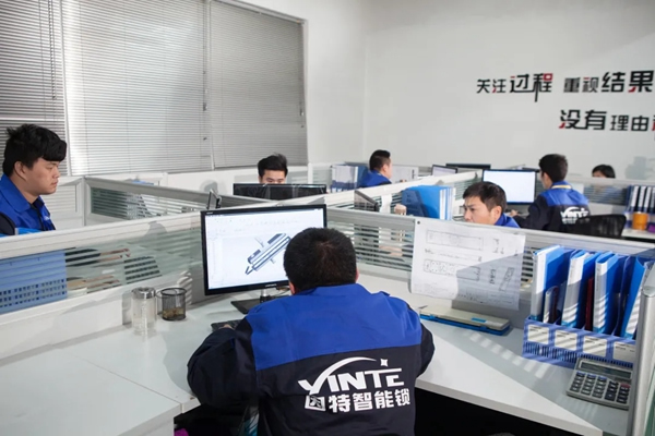 因特智能鎖加入上市公司頂固后，為何自稱花費如流水一般？