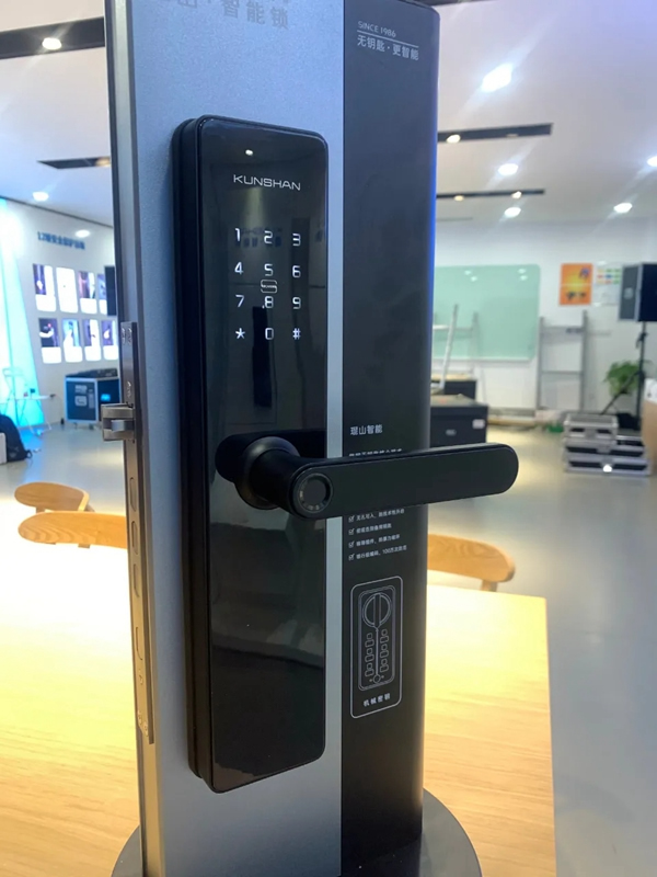 在線觀看突破42萬人!探鎖·無止境2021琨山智能鎖新品發(fā)布會圓滿結束!