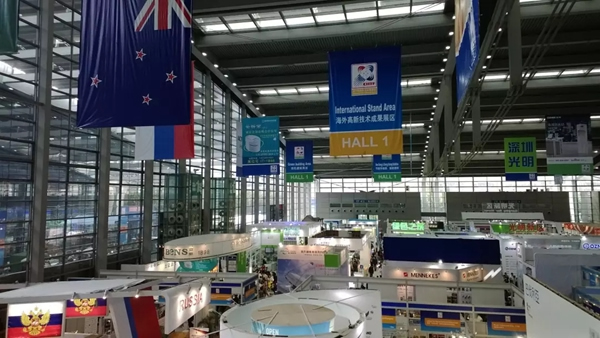 智能鎖經銷商大調查丨靈靈狗智能鎖：深圳高交會展現新時代高新科技