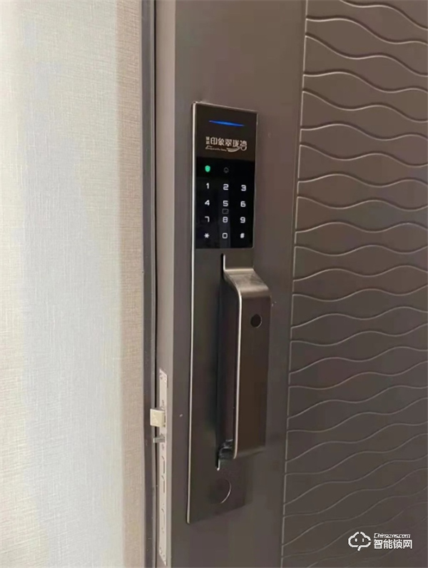 喜訊丨亞太天能攜手瓏遠集團，推進智能門工程戰略合作