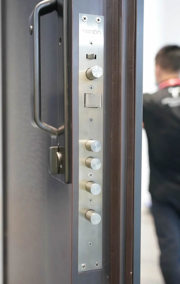 亞太天能斬獲葵花獎9大獎項，四度蟬聯，載譽而歸！