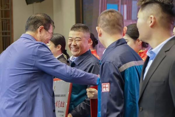 文達(dá)通智能家居2023年度表彰大會(huì)圓滿召開_6