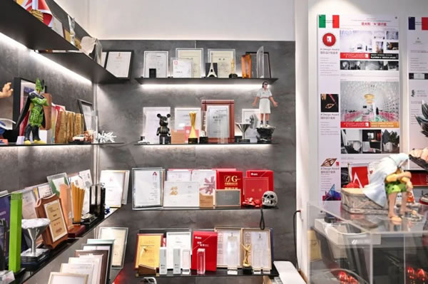 德施曼懸浮智控鎖K77實(shí)力演繹智能鎖科技之美_2