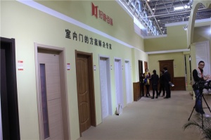 好迪百福木門樣品門