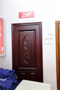 尚鼎木業樣品門