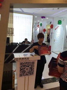 中國(guó)木門(mén)十大品牌走進(jìn)城外城