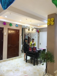 中國(guó)木門(mén)十大品牌走進(jìn)城外城